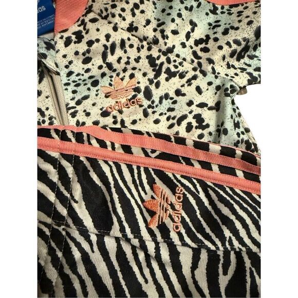 Adidas Originals Leopard Print Track Suit Set Two (2) Piece Outfit 9-12 Months - Picture 10 of 10